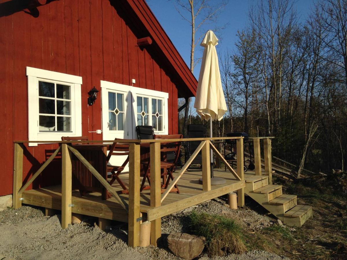 Tystberga Logi Bed & Breakfast Exterior photo