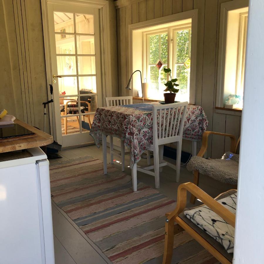 Tystberga Logi Bed & Breakfast Exterior photo